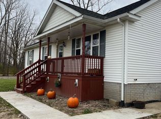 5841 Miller Rd, Vassar, MI 48768