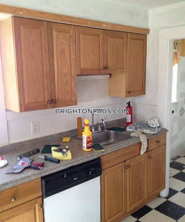 1st image of 58 Brock St #U1f1st