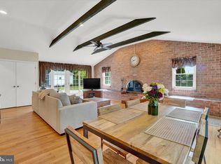 11501 Harford Rd, Glen Arm, MD 21057