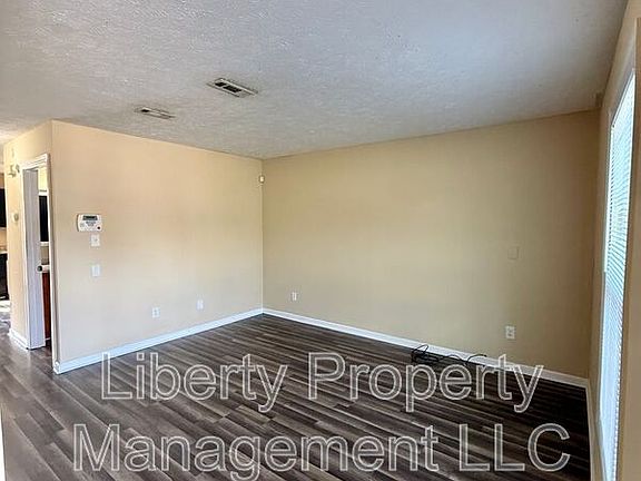 4th image of 5752 Aftonshire Dr