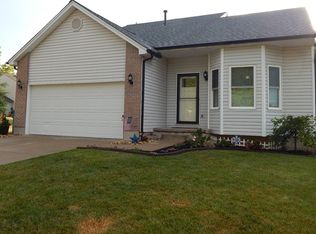 3903 Pebble Creek Ln, Amelia, OH 45102
