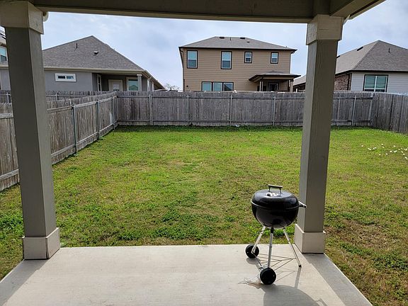 5th image of 140 Kulmbacher Dr