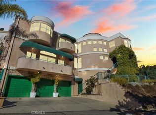 2537 Saint Andrews Dr, Glendale, CA 91206