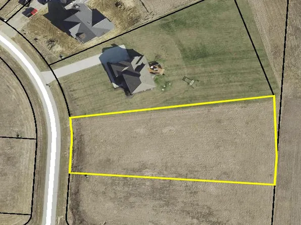 1647 Orvin Cir, Sunbury, OH 43074