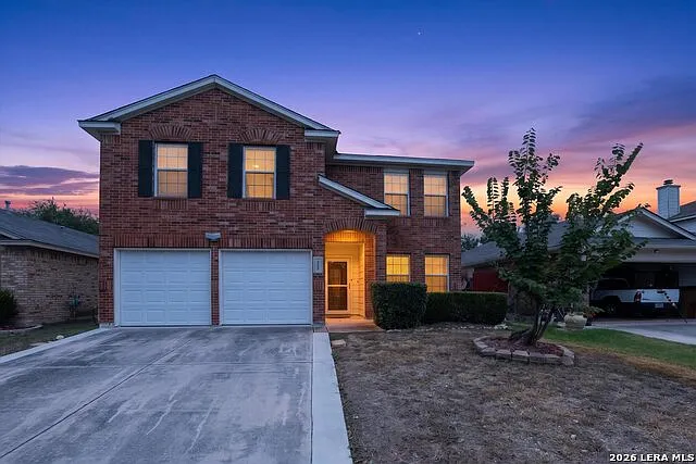 3 bed, 2.5 bath, 2436 sqft, $2,250 — Photo 1