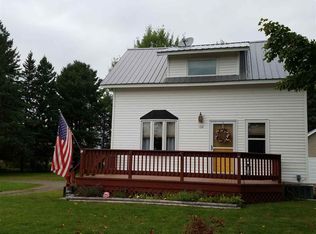 132 Center St, Lanse, MI 49946