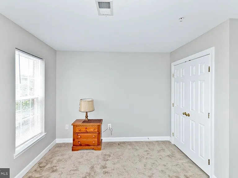 8006 Kingsmill Rd — Photo 24