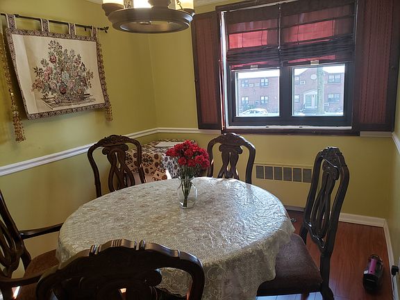 4th image of 245-04 62nd Ave #F7