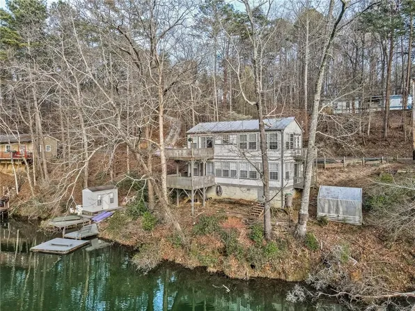 805 Twin Mountain Lake Cir, Talking Rock, GA 30175
