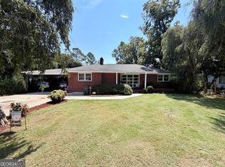 422 Park St, Millen, GA 30442