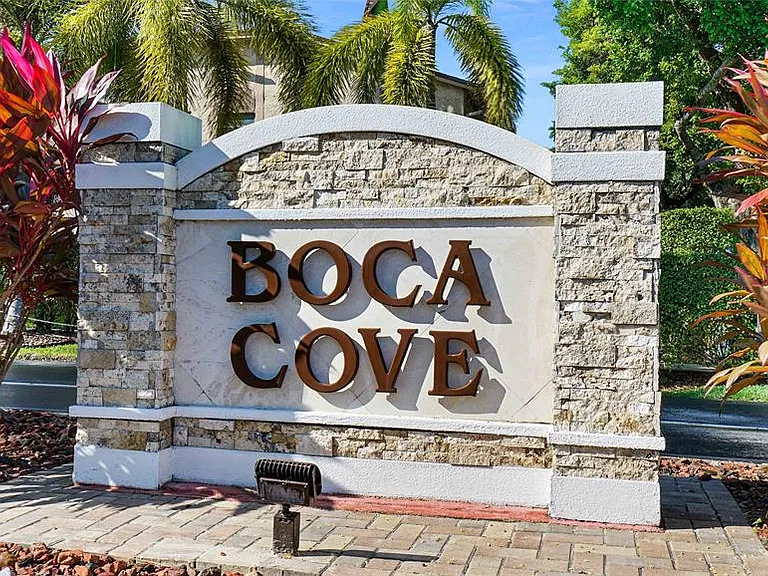 9466 Boca Cove Cir #303 — Photo 41