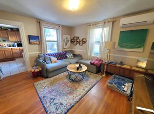 15 White Pl #2, Brookline, MA 02445