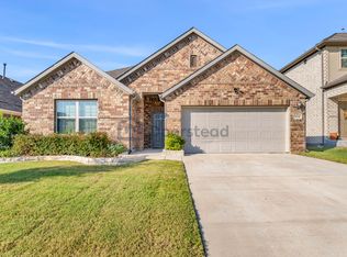 924 Azure Ln, Celina, TX 75009