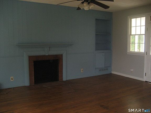 5th image of 60 Mohegan Road