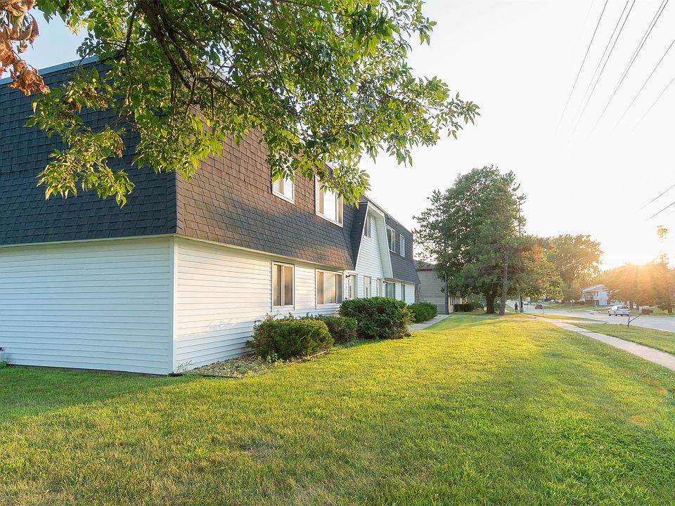 W 4th St 2220 4 Apartment Rentals Cedar Falls, IA Zillow