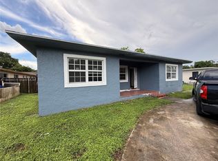 6210 SW 27th St, Hollywood, FL 33023