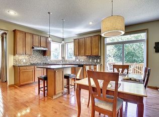 13809 Azalea Ave, Rosemount, MN 55068