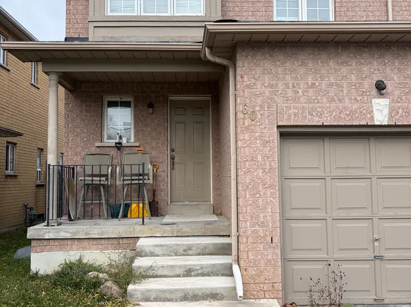 60 Railway St, Vaughan, ON L6A 1P8