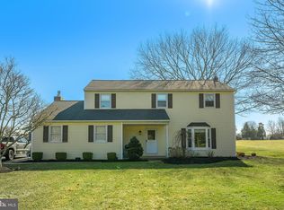 1188 Montgomery Dr, Schwenksville, PA 19473