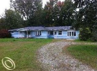 22292 Bell Rd, New Boston, MI 48164