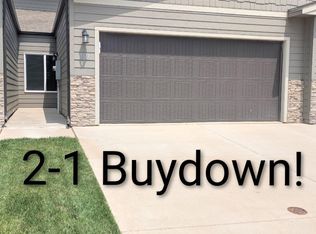5513 S Seville Pl, Sioux Falls, SD 57108