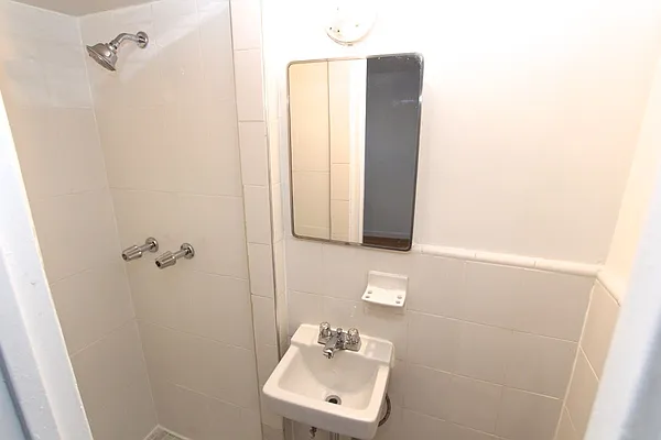 Rented by N.C. Pepe Corp. | media 4