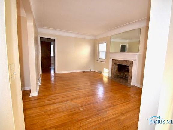 5th image of 1564 Colton St
