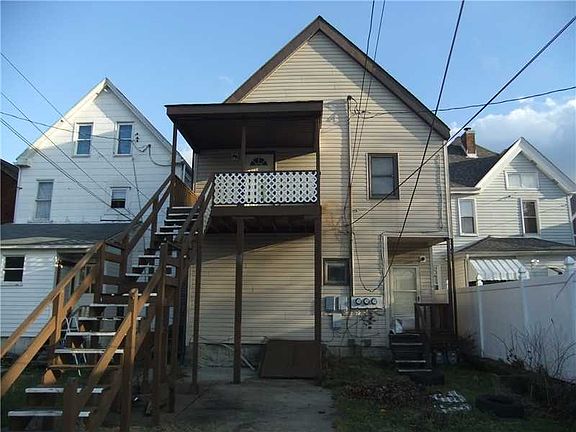 2nd image of 125-A/B Jefferson Ave #127