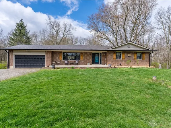 8503 Dog Leg Rd, Dayton, OH 45414