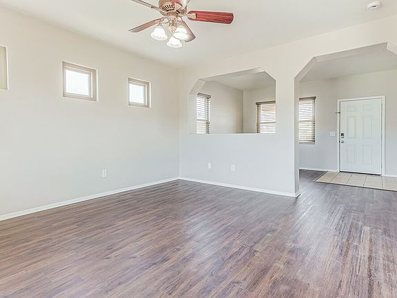 5th image of 2833 S 106th Pl