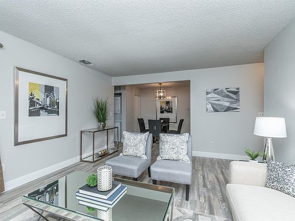 3rd image of 7283 Florin Mall Dr APT 1