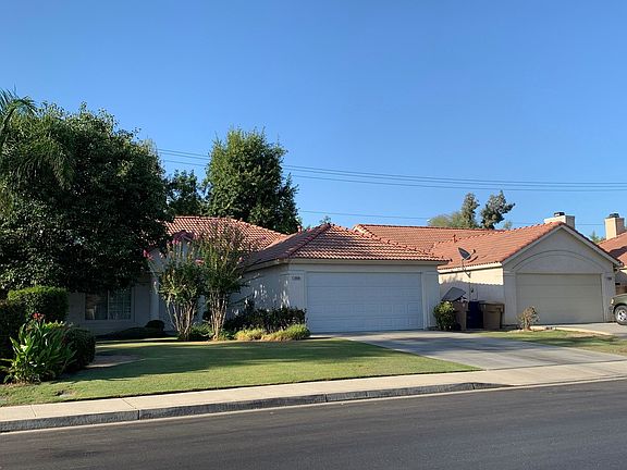 3rd image of 10604 Tivoli Ct