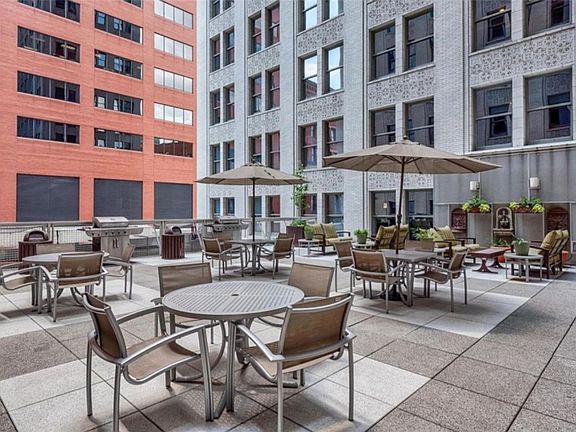 2nd image of 314 N Broadway Ave #706