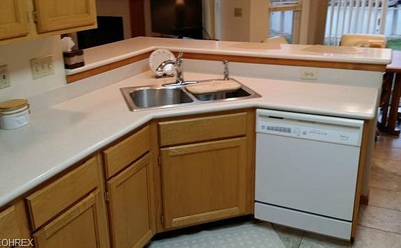 5th image of 4142 Willow Grove Ln