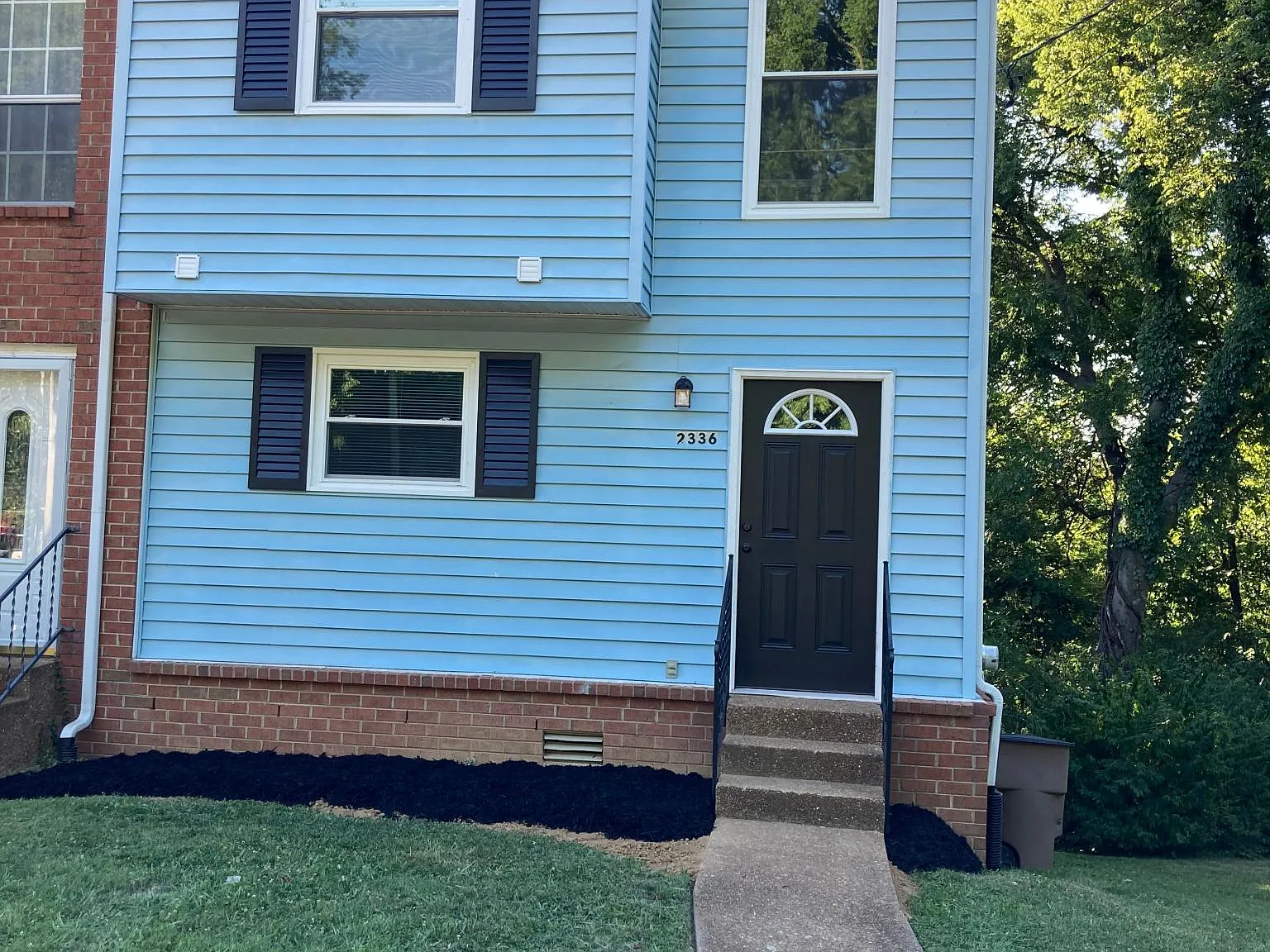 2 bed, 2.5 bath, 1282 sqft, $1,800 — Photo 1