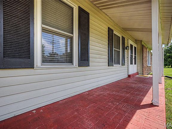 3rd image of 3080 Shackelford Rd