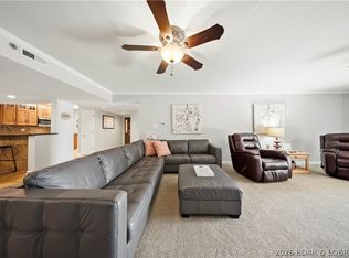 222 Northport Dr #222, Lake Ozark, MO 65049