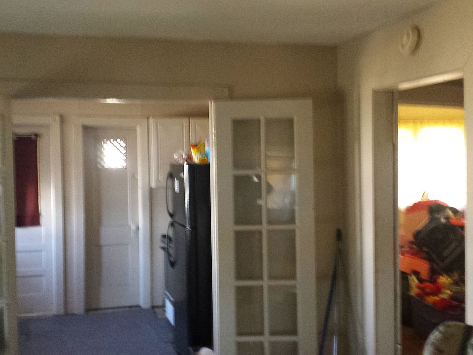2nd image of 1312 Casey Ave #None