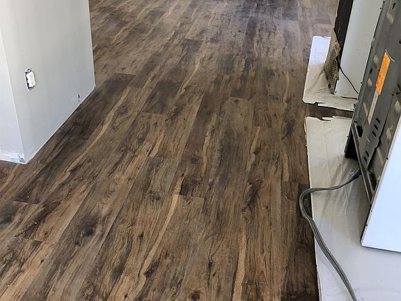 looking from kitchen towards LR - work in progress