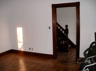 14 Cliff St, New London, CT 06320