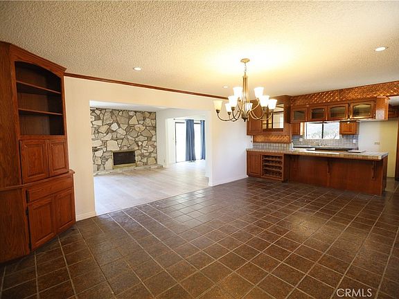 5th image of 2125 Rocky View Rd