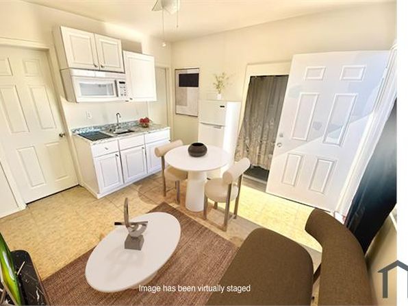 11316 Palm Dr #5