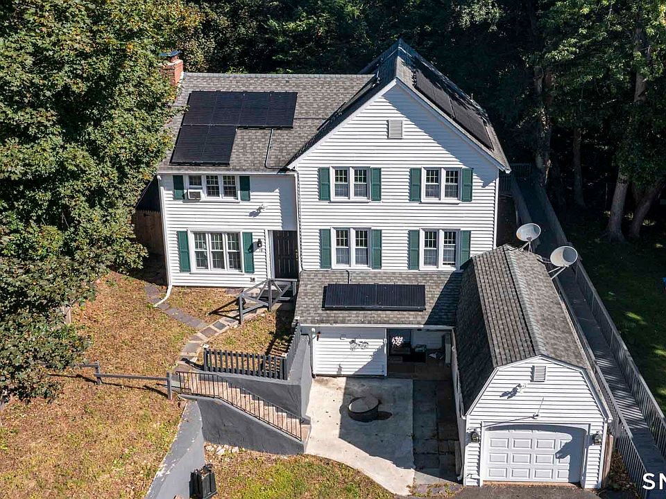 1st image of 18 Markham Place
