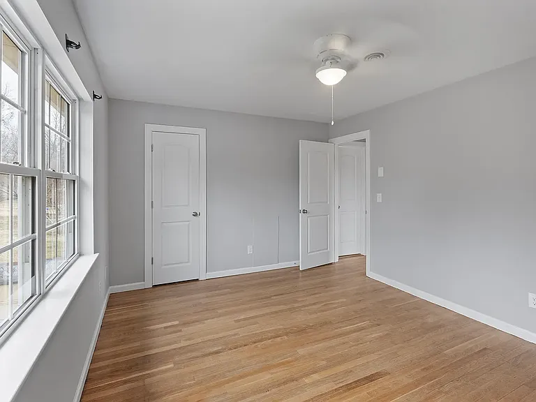 827 Saint Clair Ave #A — Photo 18