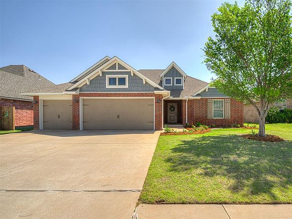 2nd image of 6508 Bent Wood Dr