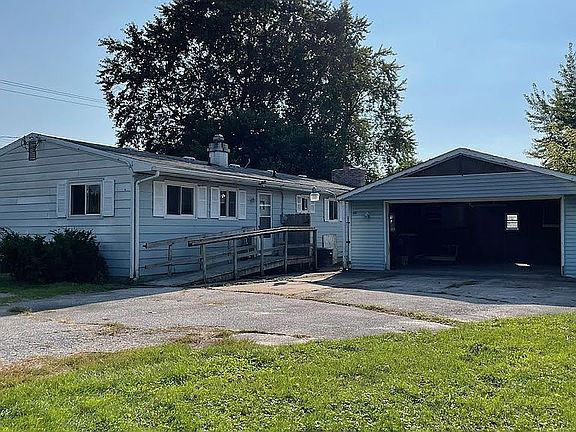 2nd image of 3041 Perkins St