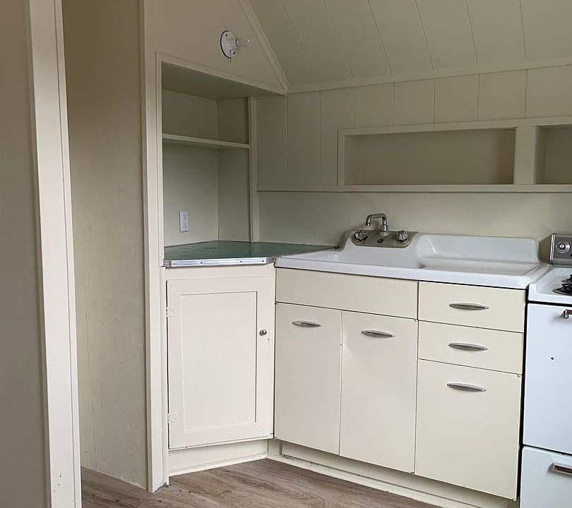 1st image of 508 S Main St #Mai508-c