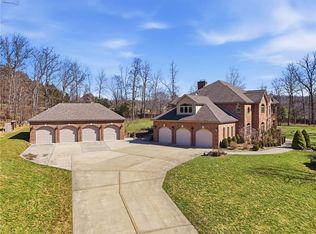 1653 Chapel Ridge Ln, Mars, PA 16046