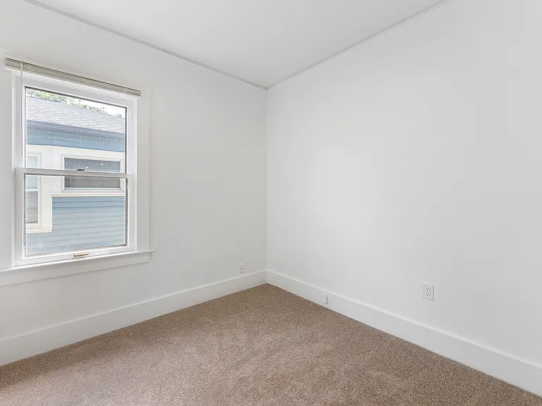 1915 NE 16th Ave #3 — Photo 19