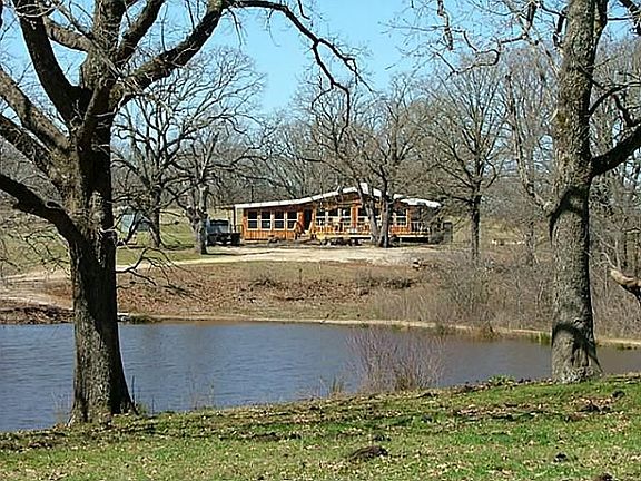 2nd image of 1098 Vz County Road 1805